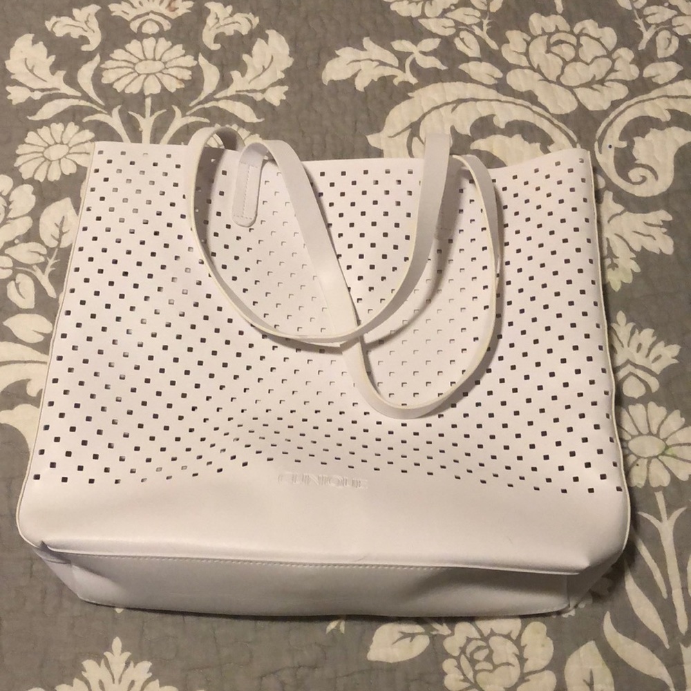 NWOT Clinique White Tote